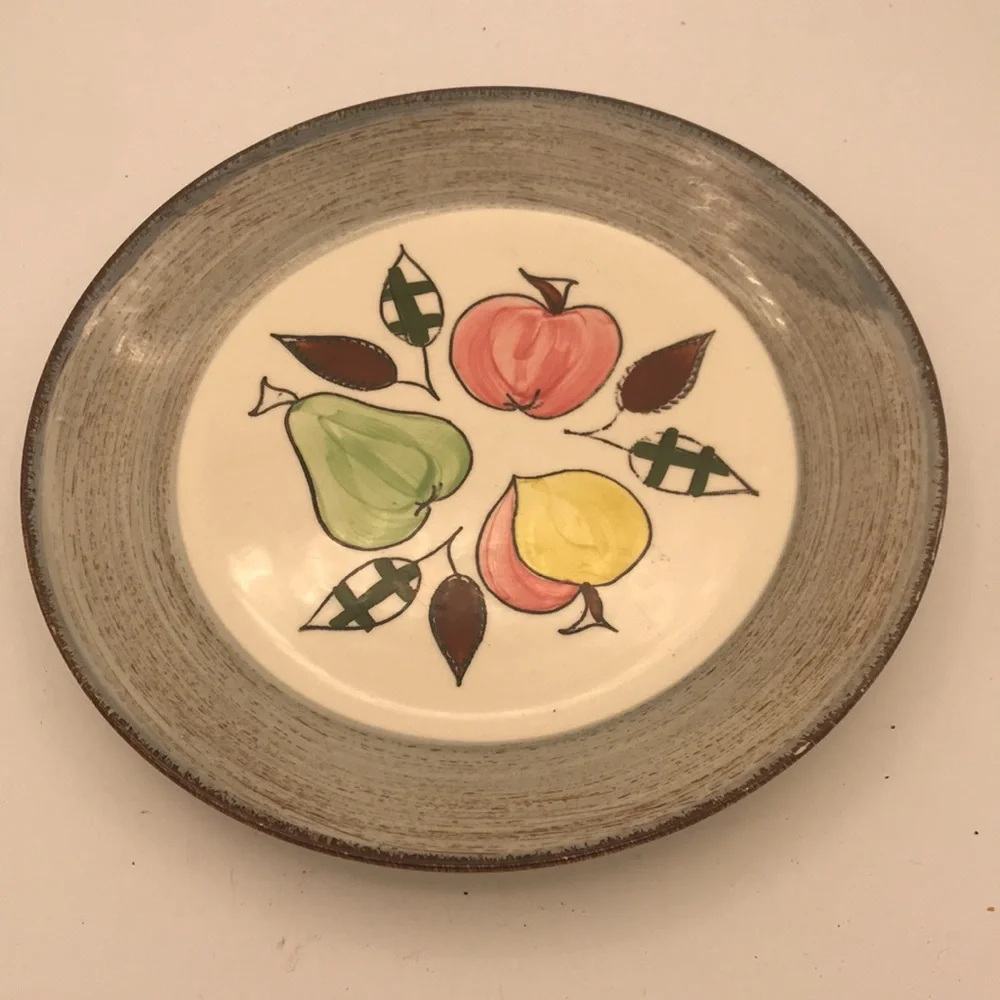 Set of 4 Blue Ridge‎ Hand Painted Southern Potteries Fruit Pattern 9-1/2” Plates